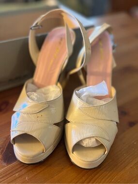 Women's Cream Peep-Toe Ankle Strap Heels